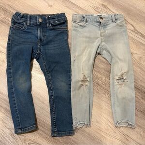 Two 2T/3T Skinny jeans